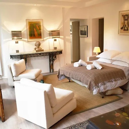 Appartamento Luxembourg Garden Parigi